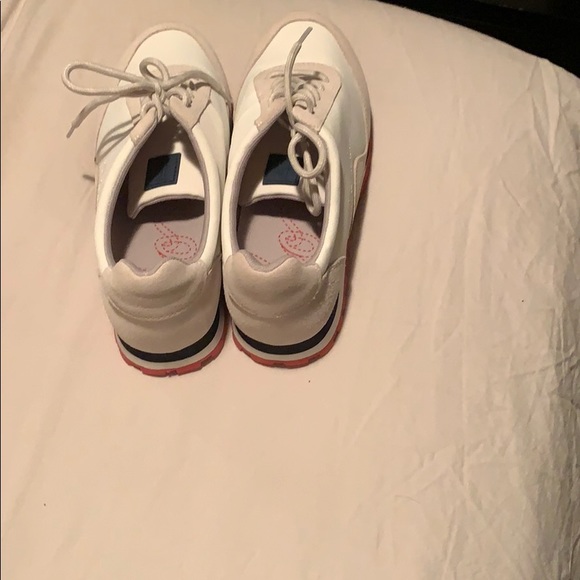 Sneakers - Picture 2 of 3